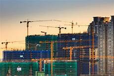 Ground Cranes