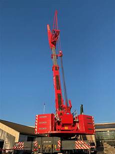 Hydraulic Knuckle Boom Mobile Cranes