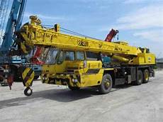 Mobile Hydraulic Crane