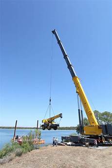 Rough Terrain Crane