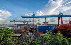 Shipyard Cranes