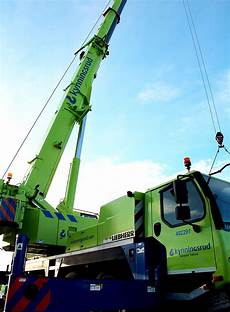 Truck Mounted Hydraulic Mobile Crane