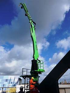 Truck-Mounted Mobile Hydraulic Crane